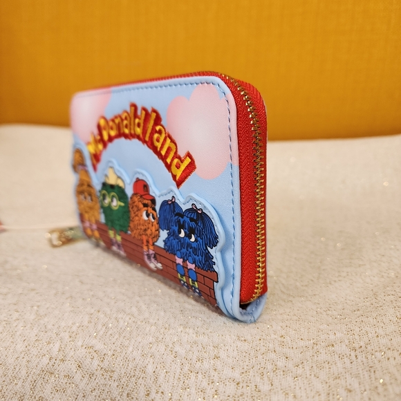 Loungefly McDonalds Fry Kids Fry Guys McDonaldland Zip Around Wallet NEW - Picture 6 of 13